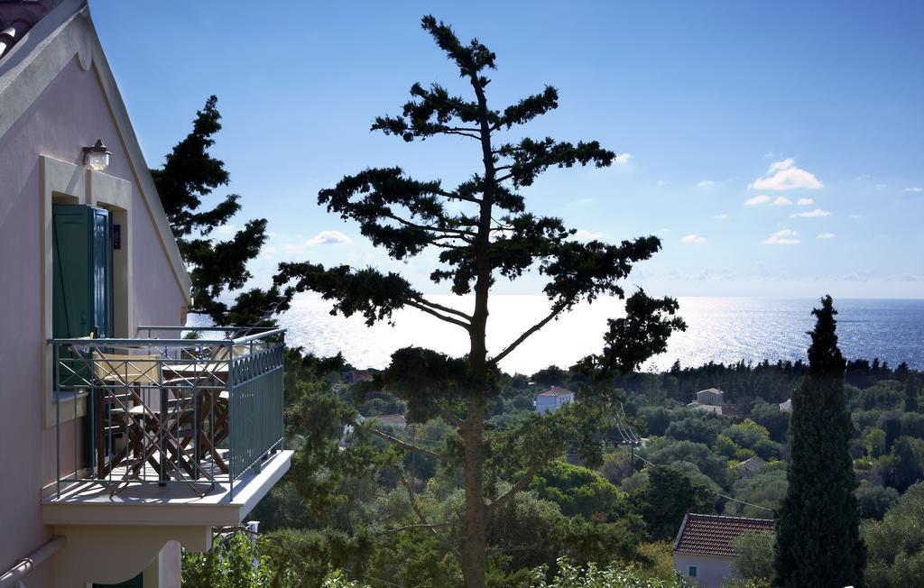 Dafnoudi Hotel Apartments Antipata Kültér fotó