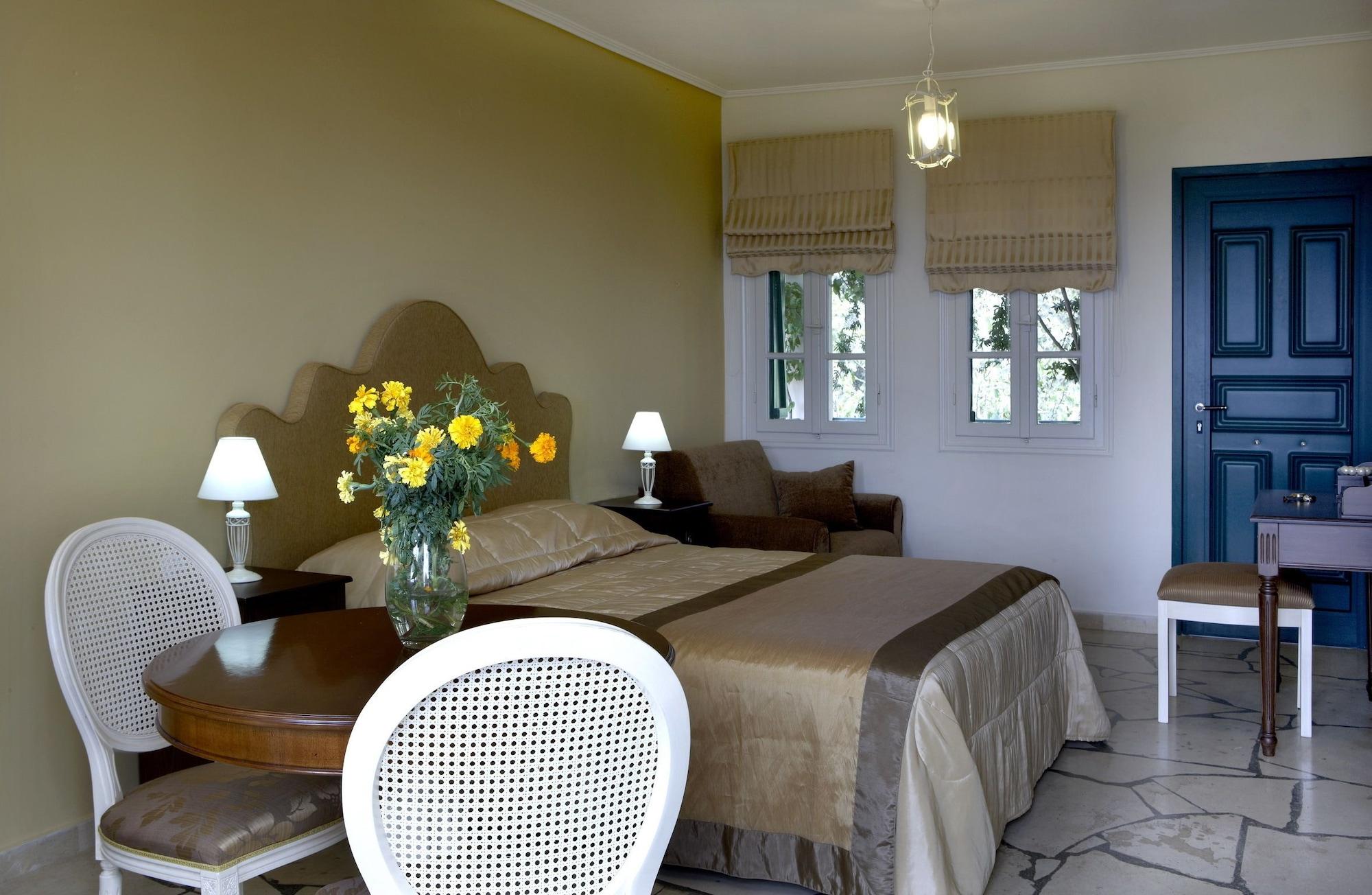 Dafnoudi Hotel Apartments Antipata Kültér fotó