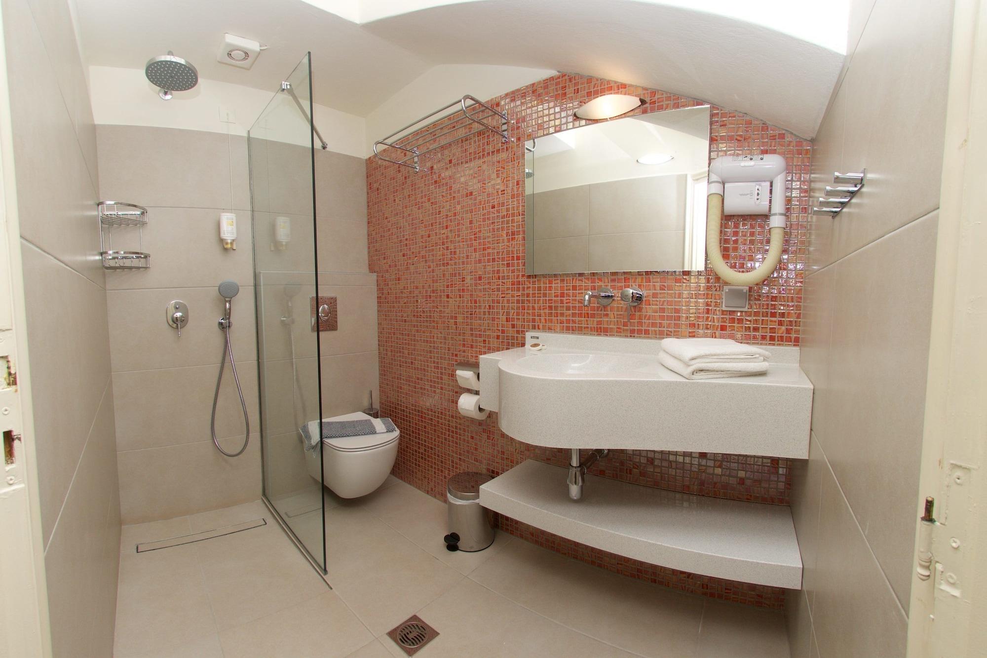 Dafnoudi Hotel Apartments Antipata Kültér fotó