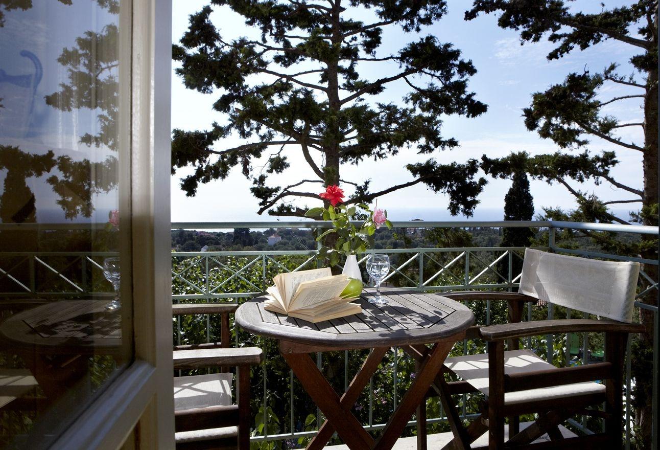 Dafnoudi Hotel Apartments Antipata Kültér fotó