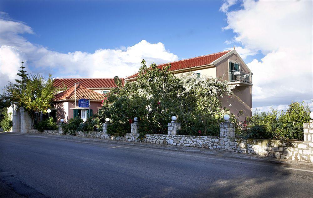 Dafnoudi Hotel Apartments Antipata Kültér fotó